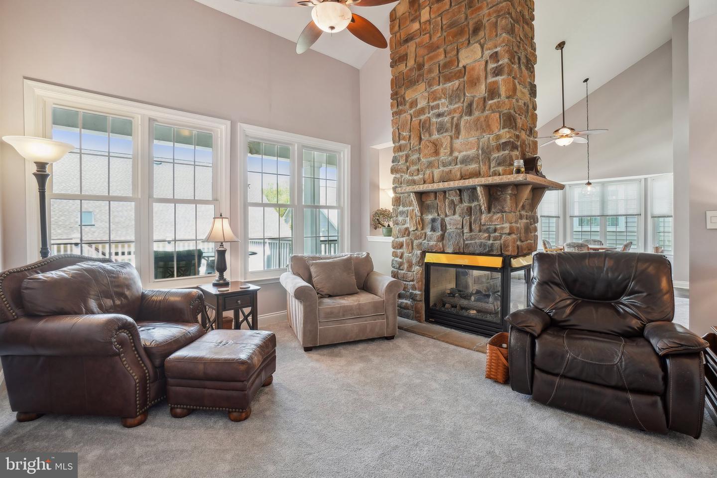 13882 CINCH LN, GAINESVILLE, Virginia 20155, 3 Bedrooms Bedrooms, ,3 BathroomsBathrooms,Residential,For sale,13882 CINCH LN,VAPW2094008 MLS # VAPW2094008