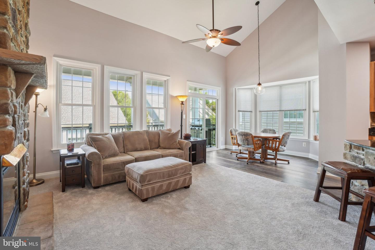 13882 CINCH LN, GAINESVILLE, Virginia 20155, 3 Bedrooms Bedrooms, ,3 BathroomsBathrooms,Residential,For sale,13882 CINCH LN,VAPW2094008 MLS # VAPW2094008