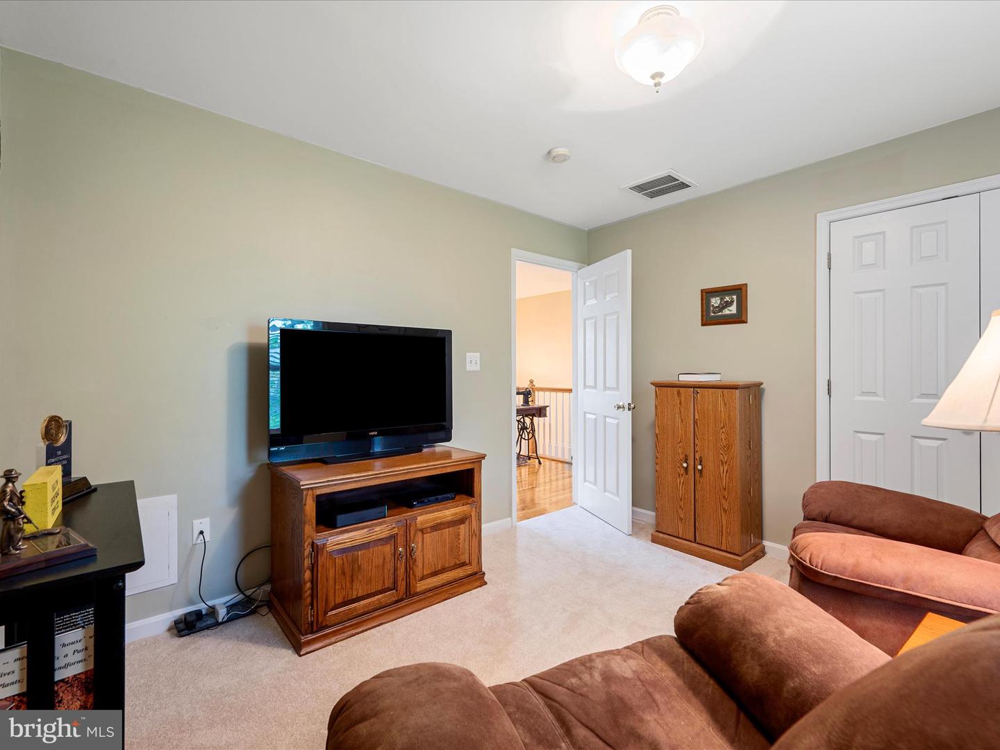 126 BOYDTON PLANK DR, STEPHENS CITY, Virginia 22655, 4 Bedrooms Bedrooms, ,3 BathroomsBathrooms,Residential,For sale,126 BOYDTON PLANK DR,VAFV2033930 MLS # VAFV2033930