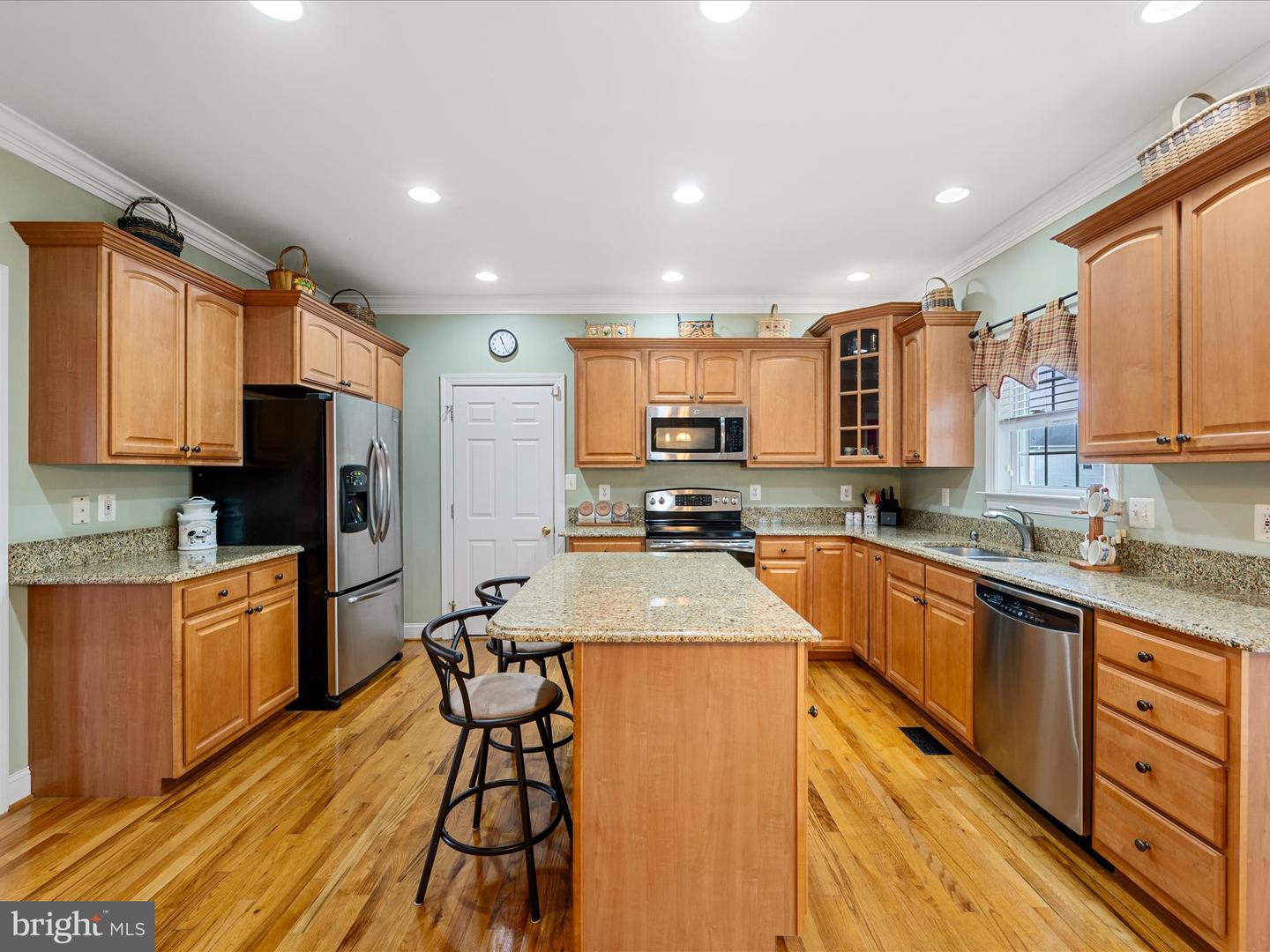 126 BOYDTON PLANK DR, STEPHENS CITY, Virginia 22655, 4 Bedrooms Bedrooms, ,3 BathroomsBathrooms,Residential,For sale,126 BOYDTON PLANK DR,VAFV2033930 MLS # VAFV2033930