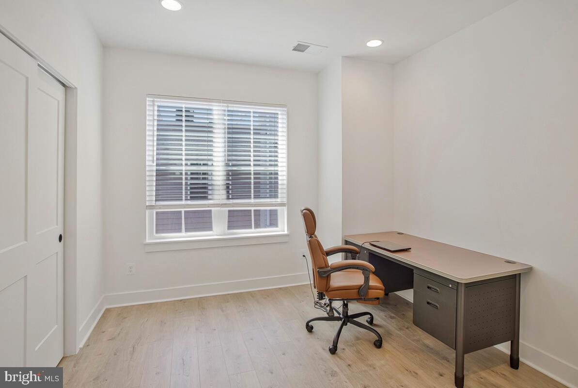 7367 BLADE DR, FALLS CHURCH, Virginia 22042, 3 Bedrooms Bedrooms, ,3 BathroomsBathrooms,Residential,For sale,7367 BLADE DR,VAFX2238760 MLS # VAFX2238760