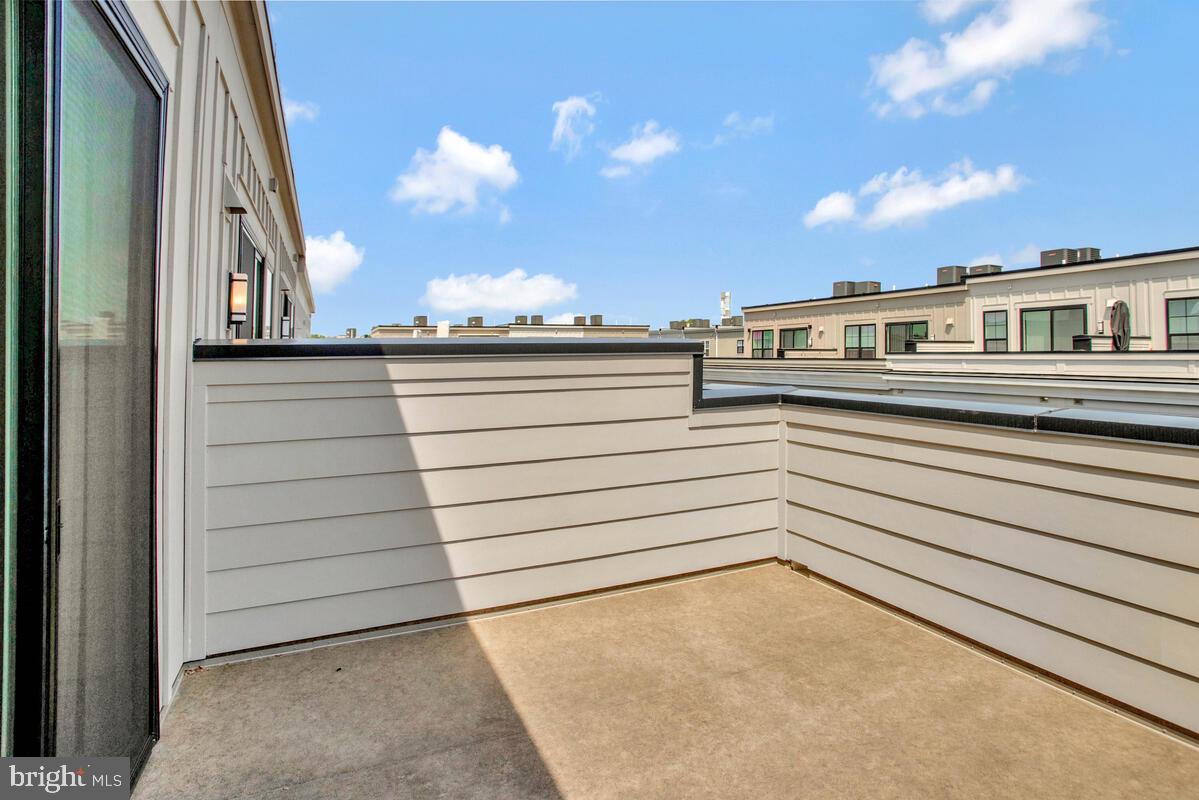 7367 BLADE DR, FALLS CHURCH, Virginia 22042, 3 Bedrooms Bedrooms, ,3 BathroomsBathrooms,Residential,For sale,7367 BLADE DR,VAFX2238760 MLS # VAFX2238760
