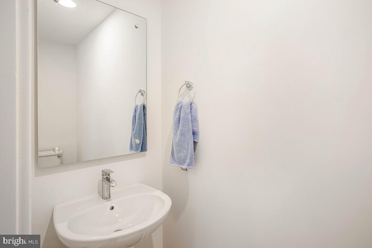 7367 BLADE DR, FALLS CHURCH, Virginia 22042, 3 Bedrooms Bedrooms, ,3 BathroomsBathrooms,Residential,For sale,7367 BLADE DR,VAFX2238760 MLS # VAFX2238760