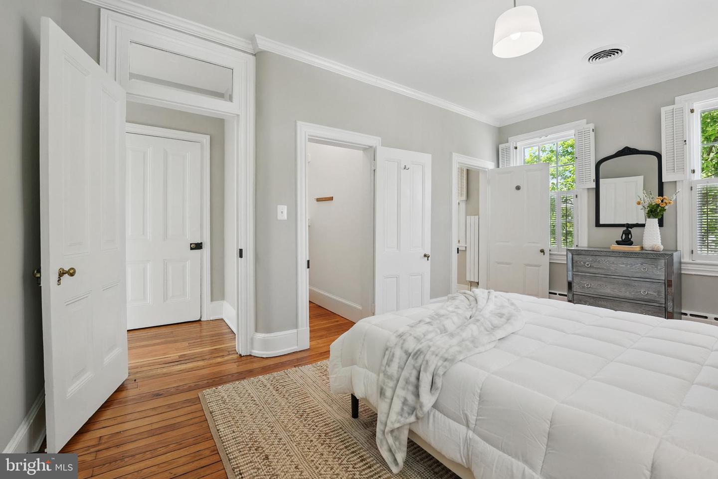 3344 P ST NW, WASHINGTON, District Of Columbia 20007, 3 Bedrooms Bedrooms, ,2 BathroomsBathrooms,Residential,For sale,3344 P ST NW,DCDC2199108 MLS # DCDC2199108