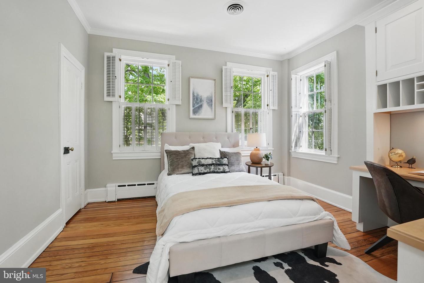 3344 P ST NW, WASHINGTON, District Of Columbia 20007, 3 Bedrooms Bedrooms, ,2 BathroomsBathrooms,Residential,For sale,3344 P ST NW,DCDC2199108 MLS # DCDC2199108