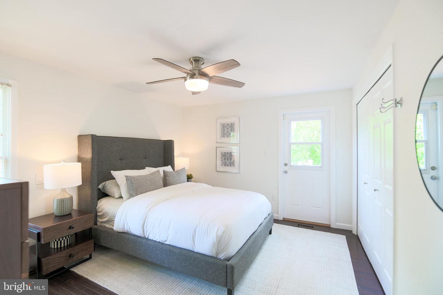 1549 11TH ST S, ARLINGTON, Virginia 22204, 3 Bedrooms Bedrooms, ,3 BathroomsBathrooms,Residential,For sale,1549 11TH ST S,VAAR2057068 MLS # VAAR2057068