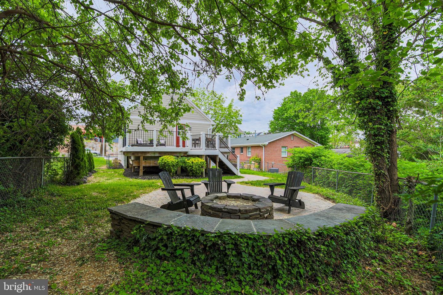 1549 11TH ST S, ARLINGTON, Virginia 22204, 3 Bedrooms Bedrooms, ,3 BathroomsBathrooms,Residential,For sale,1549 11TH ST S,VAAR2057068 MLS # VAAR2057068