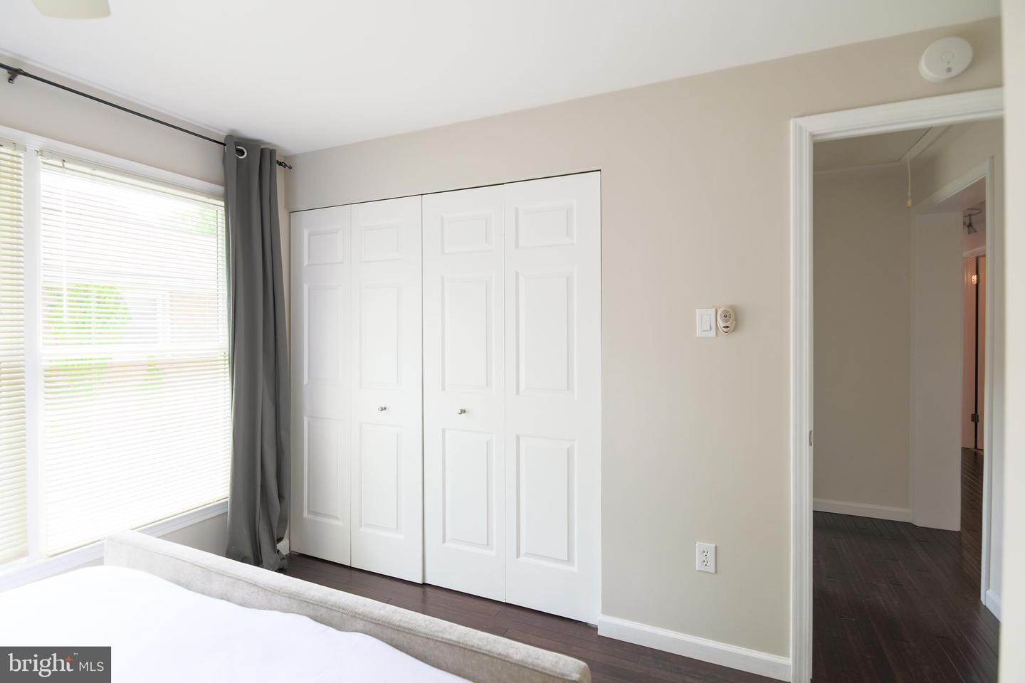 1549 11TH ST S, ARLINGTON, Virginia 22204, 3 Bedrooms Bedrooms, ,3 BathroomsBathrooms,Residential,For sale,1549 11TH ST S,VAAR2057068 MLS # VAAR2057068