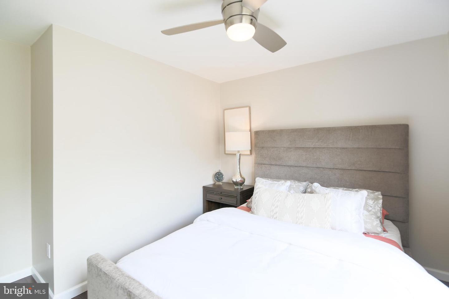 1549 11TH ST S, ARLINGTON, Virginia 22204, 3 Bedrooms Bedrooms, ,3 BathroomsBathrooms,Residential,For sale,1549 11TH ST S,VAAR2057068 MLS # VAAR2057068