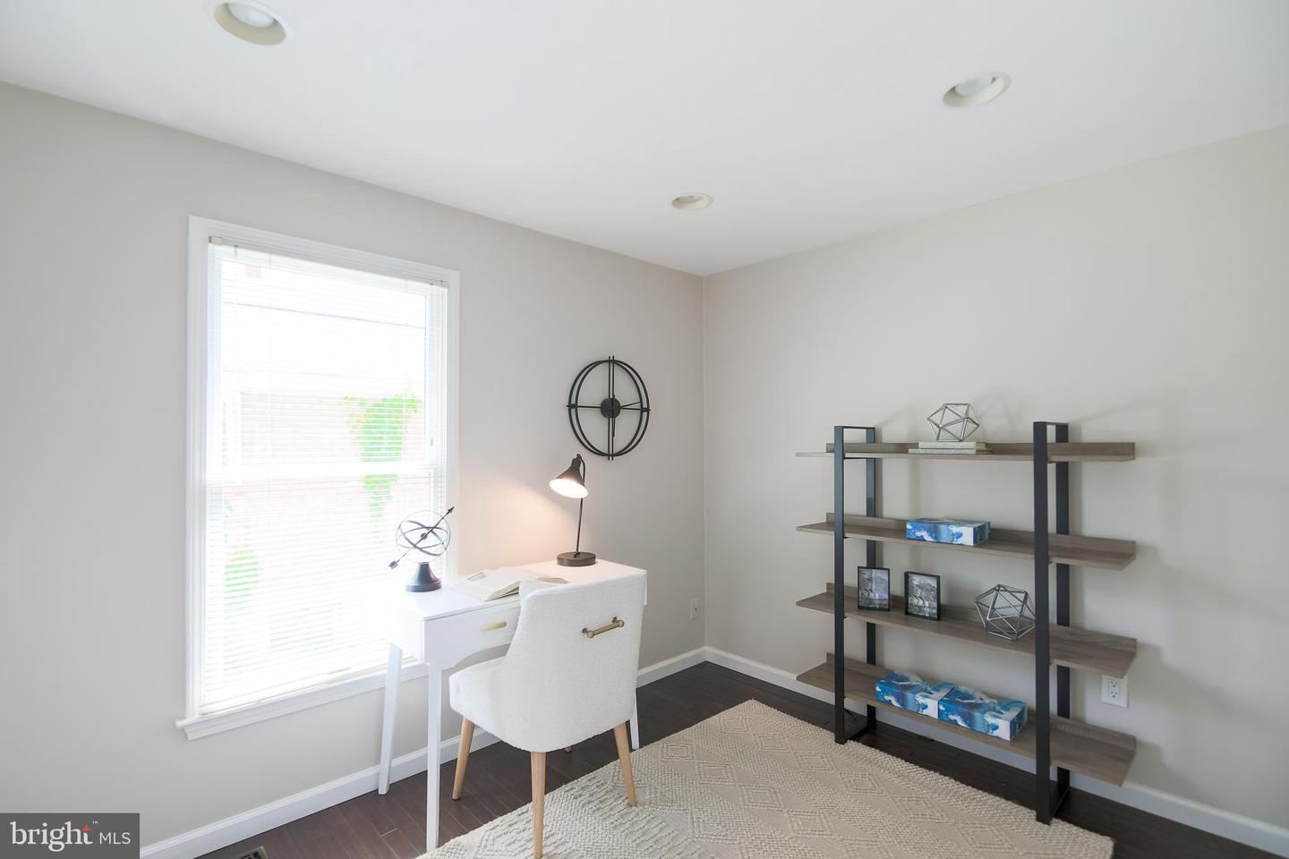1549 11TH ST S, ARLINGTON, Virginia 22204, 3 Bedrooms Bedrooms, ,3 BathroomsBathrooms,Residential,For sale,1549 11TH ST S,VAAR2057068 MLS # VAAR2057068