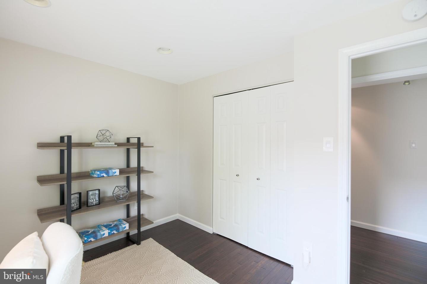1549 11TH ST S, ARLINGTON, Virginia 22204, 3 Bedrooms Bedrooms, ,3 BathroomsBathrooms,Residential,For sale,1549 11TH ST S,VAAR2057068 MLS # VAAR2057068