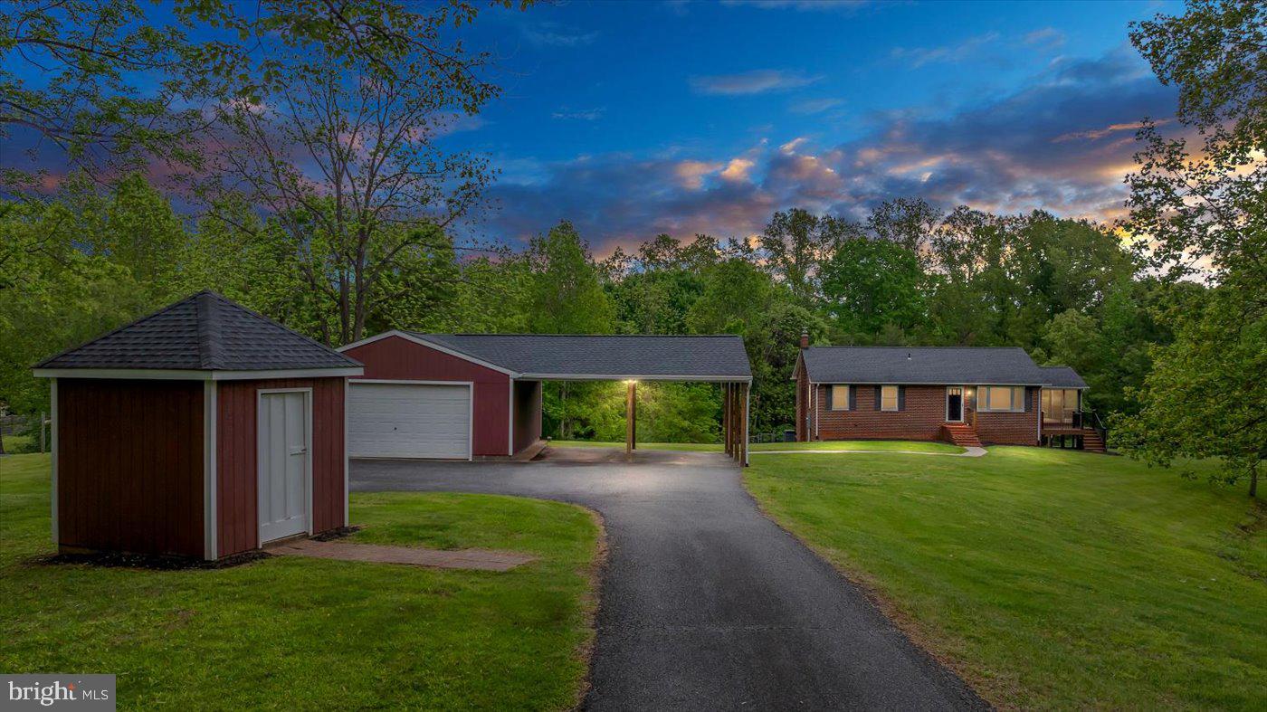 47 OLD FARM RD, FREDERICKSBURG, Virginia 22406, 3 Bedrooms Bedrooms, ,3 BathroomsBathrooms,Residential,For sale,47 OLD FARM RD,VAST2038528 MLS # VAST2038528