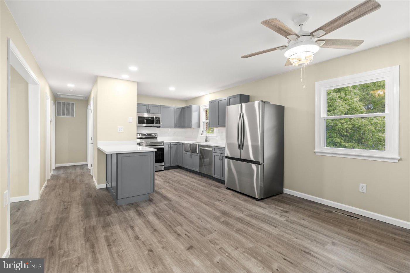 47 OLD FARM RD, FREDERICKSBURG, Virginia 22406, 3 Bedrooms Bedrooms, ,3 BathroomsBathrooms,Residential,For sale,47 OLD FARM RD,VAST2038528 MLS # VAST2038528