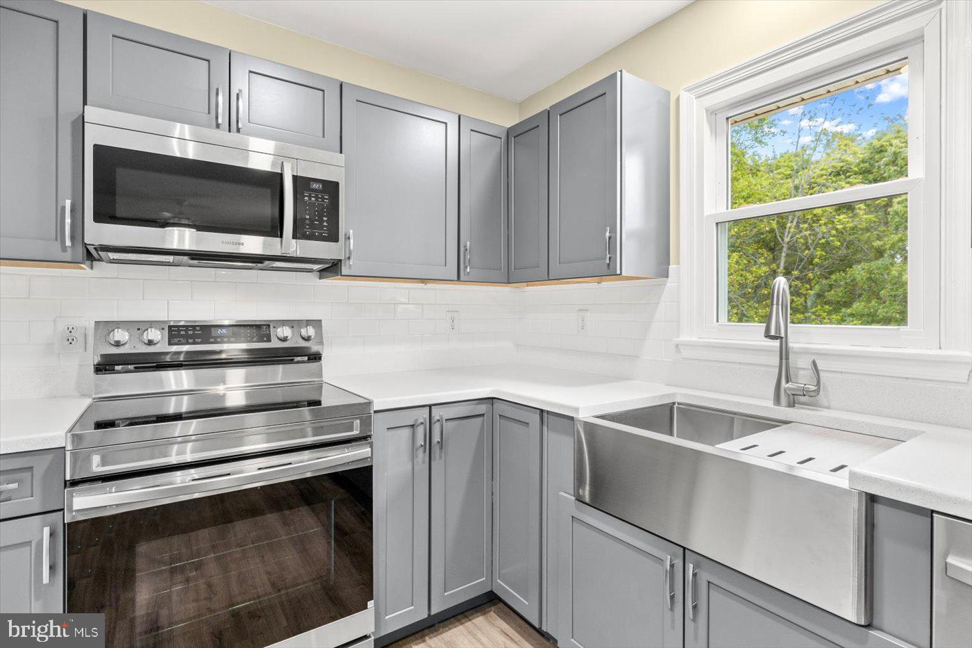 47 OLD FARM RD, FREDERICKSBURG, Virginia 22406, 3 Bedrooms Bedrooms, ,3 BathroomsBathrooms,Residential,For sale,47 OLD FARM RD,VAST2038528 MLS # VAST2038528