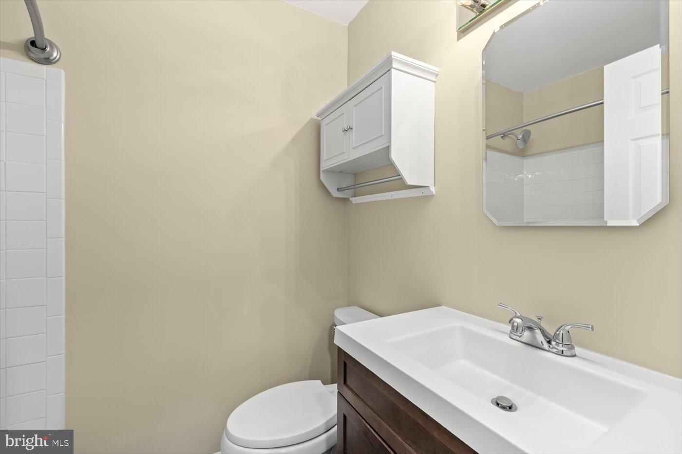 47 OLD FARM RD, FREDERICKSBURG, Virginia 22406, 3 Bedrooms Bedrooms, ,3 BathroomsBathrooms,Residential,For sale,47 OLD FARM RD,VAST2038528 MLS # VAST2038528