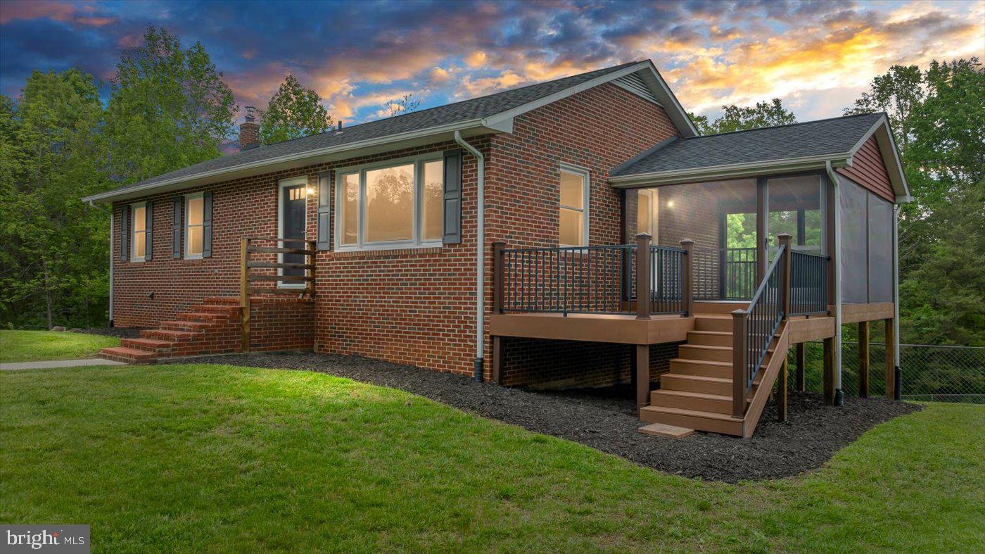 47 OLD FARM RD, FREDERICKSBURG, Virginia 22406, 3 Bedrooms Bedrooms, ,3 BathroomsBathrooms,Residential,For sale,47 OLD FARM RD,VAST2038528 MLS # VAST2038528
