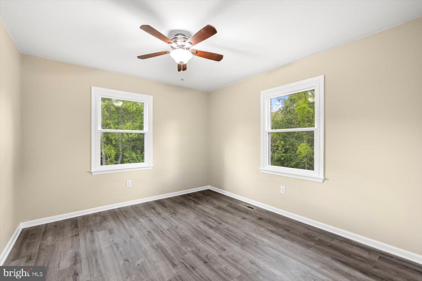 47 OLD FARM RD, FREDERICKSBURG, Virginia 22406, 3 Bedrooms Bedrooms, ,3 BathroomsBathrooms,Residential,For sale,47 OLD FARM RD,VAST2038528 MLS # VAST2038528