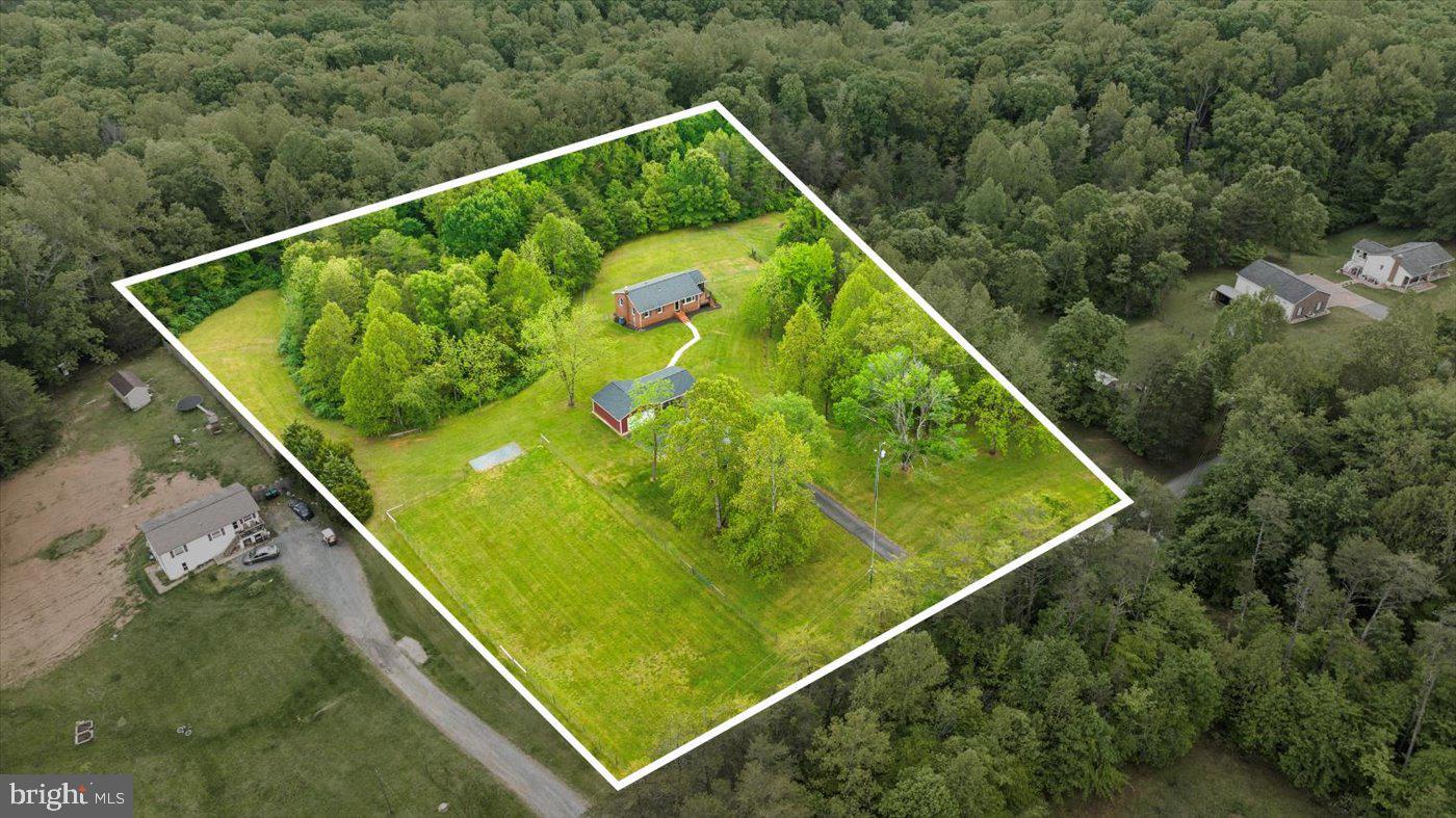47 OLD FARM RD, FREDERICKSBURG, Virginia 22406, 3 Bedrooms Bedrooms, ,3 BathroomsBathrooms,Residential,For sale,47 OLD FARM RD,VAST2038528 MLS # VAST2038528