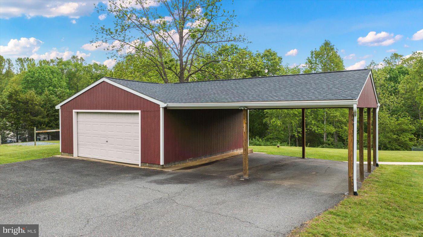 47 OLD FARM RD, FREDERICKSBURG, Virginia 22406, 3 Bedrooms Bedrooms, ,3 BathroomsBathrooms,Residential,For sale,47 OLD FARM RD,VAST2038528 MLS # VAST2038528