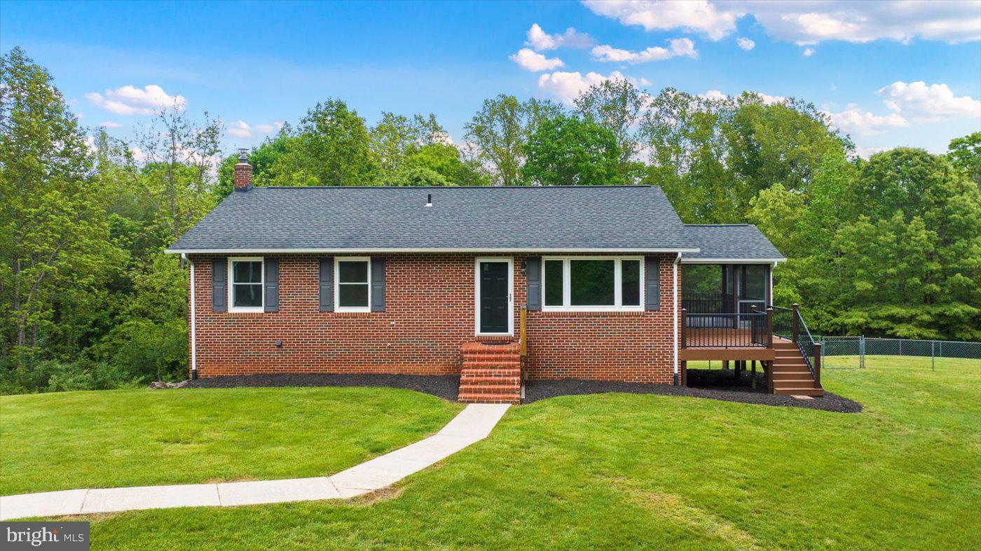 47 OLD FARM RD, FREDERICKSBURG, Virginia 22406, 3 Bedrooms Bedrooms, ,3 BathroomsBathrooms,Residential,For sale,47 OLD FARM RD,VAST2038528 MLS # VAST2038528