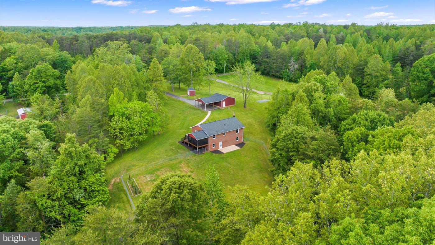 47 OLD FARM RD, FREDERICKSBURG, Virginia 22406, 3 Bedrooms Bedrooms, ,3 BathroomsBathrooms,Residential,For sale,47 OLD FARM RD,VAST2038528 MLS # VAST2038528