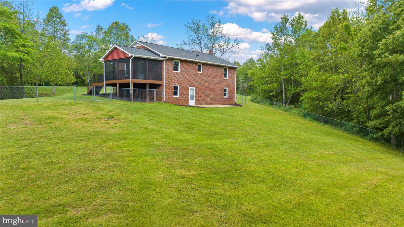 47 OLD FARM RD, FREDERICKSBURG, Virginia 22406, 3 Bedrooms Bedrooms, ,3 BathroomsBathrooms,Residential,For sale,47 OLD FARM RD,VAST2038528 MLS # VAST2038528