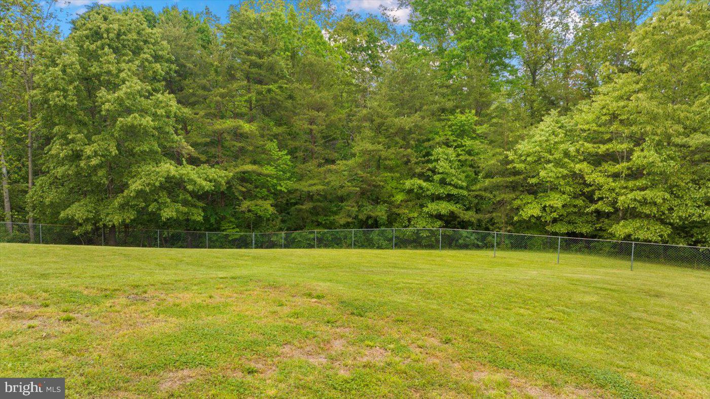 47 OLD FARM RD, FREDERICKSBURG, Virginia 22406, 3 Bedrooms Bedrooms, ,3 BathroomsBathrooms,Residential,For sale,47 OLD FARM RD,VAST2038528 MLS # VAST2038528