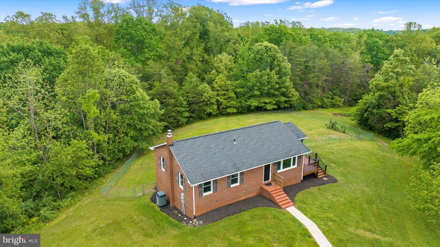 47 OLD FARM RD, FREDERICKSBURG, Virginia 22406, 3 Bedrooms Bedrooms, ,3 BathroomsBathrooms,Residential,For sale,47 OLD FARM RD,VAST2038528 MLS # VAST2038528