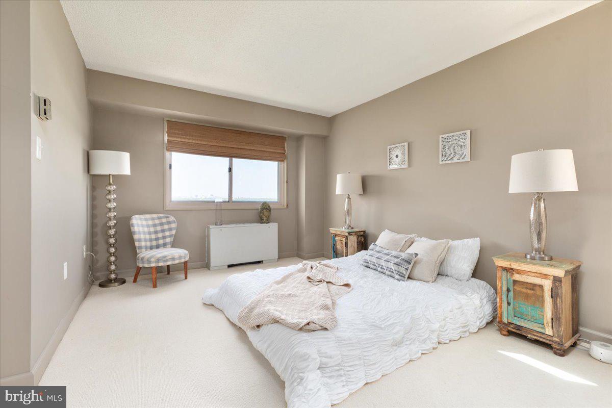 2500 N VAN DORN ST #801, ALEXANDRIA, Virginia 22302, 3 Bedrooms Bedrooms, ,2 BathroomsBathrooms,Residential,For sale,2500 N VAN DORN ST #801,VAAX2044966 MLS # VAAX2044966