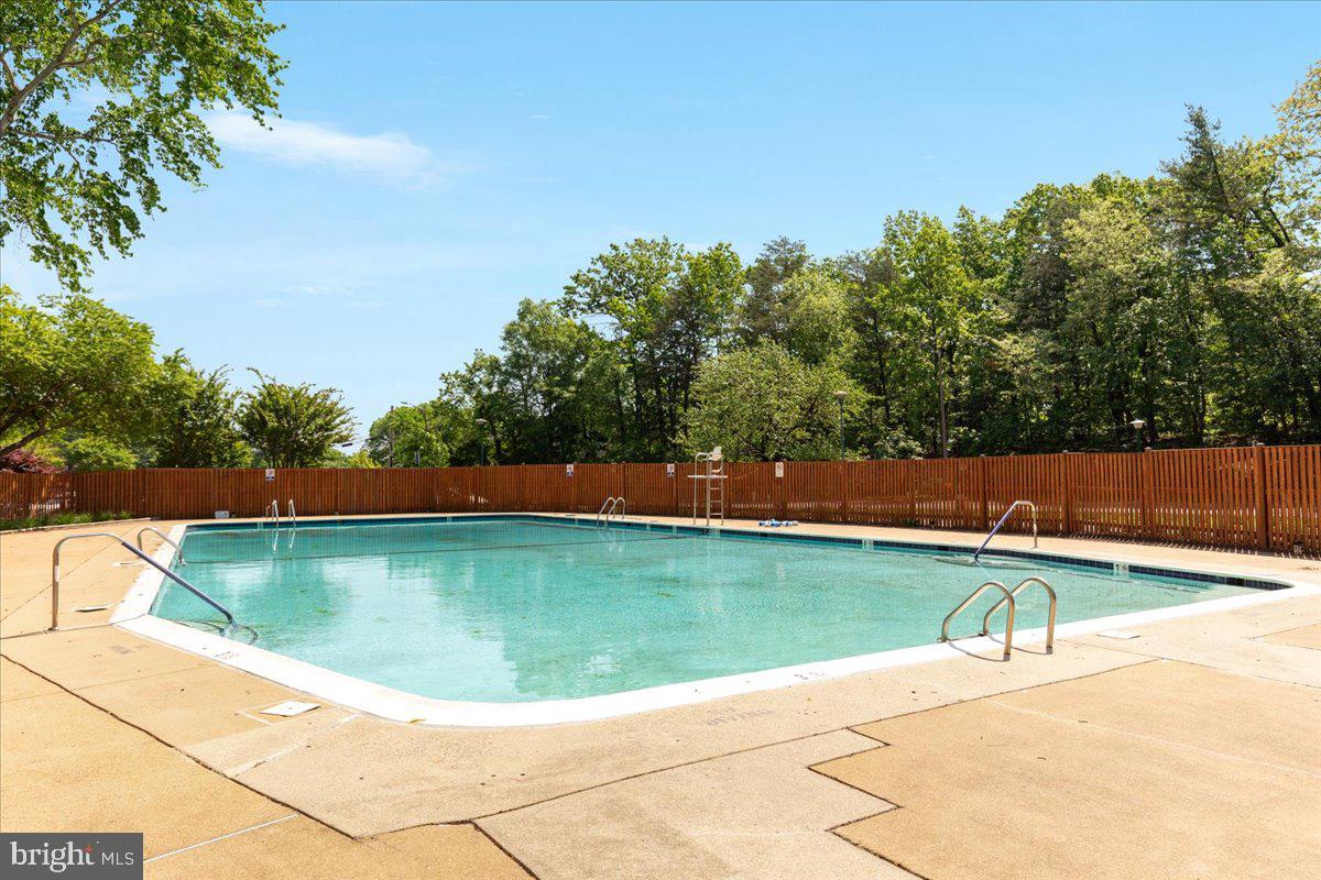 2500 N VAN DORN ST #801, ALEXANDRIA, Virginia 22302, 3 Bedrooms Bedrooms, ,2 BathroomsBathrooms,Residential,For sale,2500 N VAN DORN ST #801,VAAX2044966 MLS # VAAX2044966