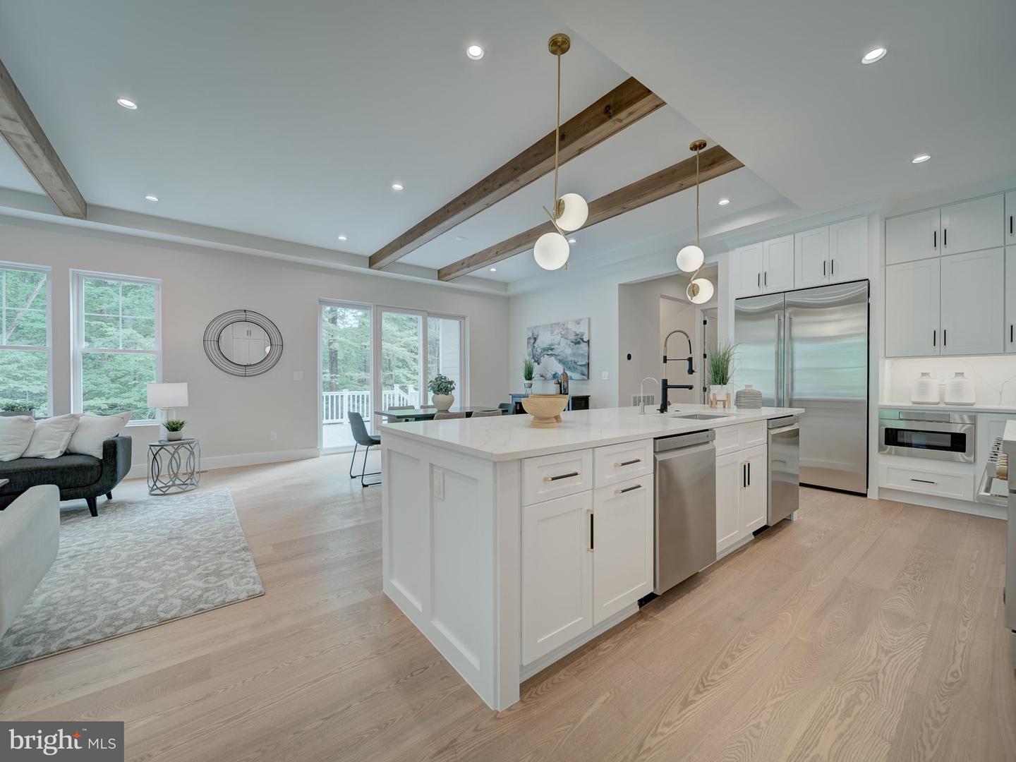 11340 PARK DR, FAIRFAX, Virginia 22030, 6 Bedrooms Bedrooms, ,6 BathroomsBathrooms,Residential,For sale,11340 PARK DR,VAFX2238592 MLS # VAFX2238592