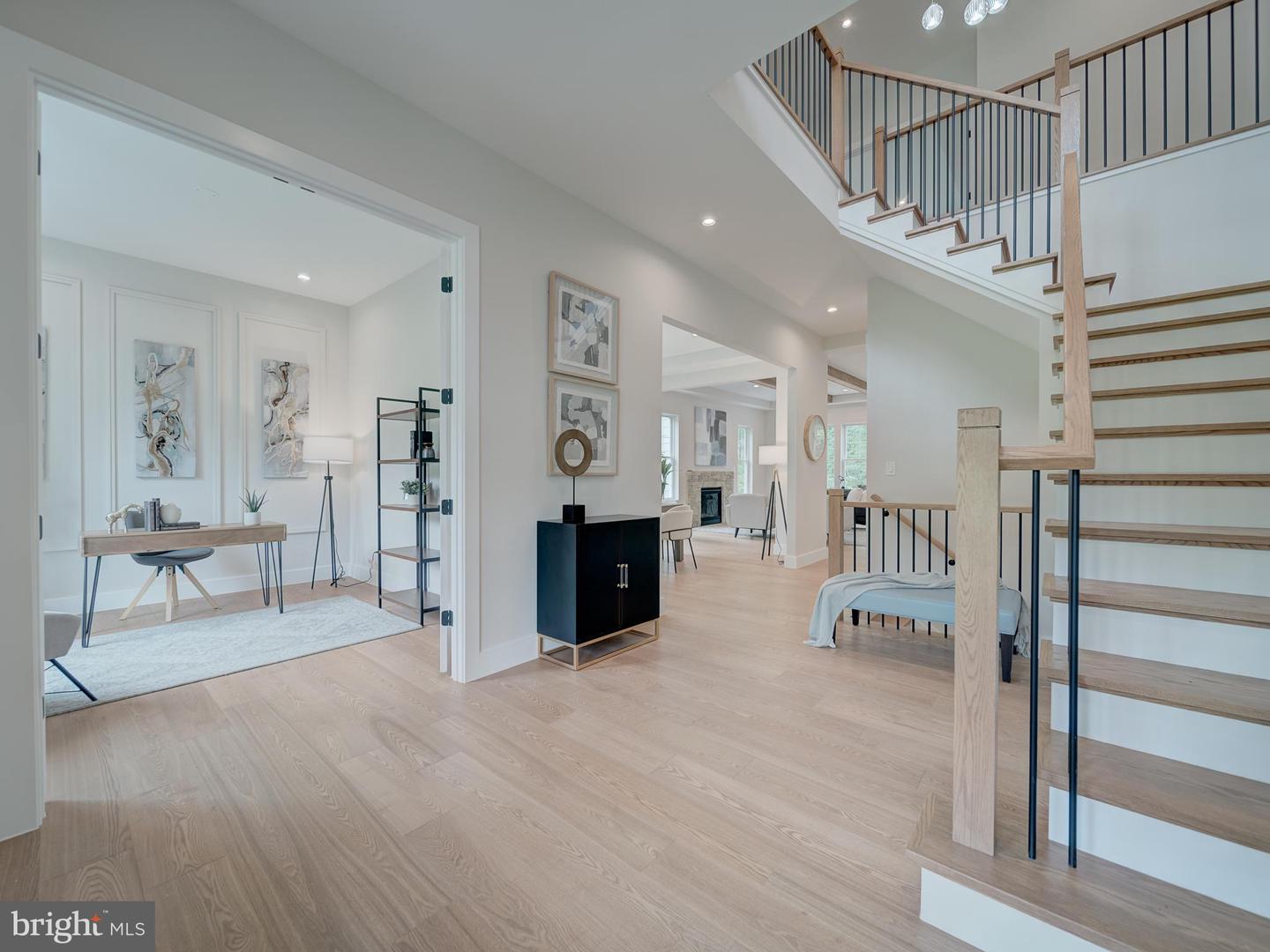 11340 PARK DR, FAIRFAX, Virginia 22030, 6 Bedrooms Bedrooms, ,6 BathroomsBathrooms,Residential,For sale,11340 PARK DR,VAFX2238592 MLS # VAFX2238592