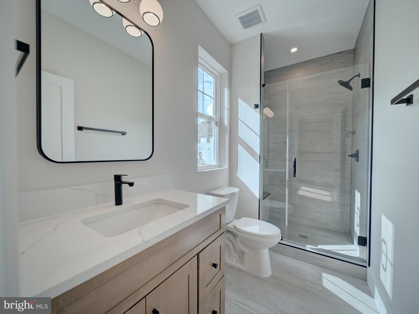 11340 PARK DR, FAIRFAX, Virginia 22030, 6 Bedrooms Bedrooms, ,6 BathroomsBathrooms,Residential,For sale,11340 PARK DR,VAFX2238592 MLS # VAFX2238592