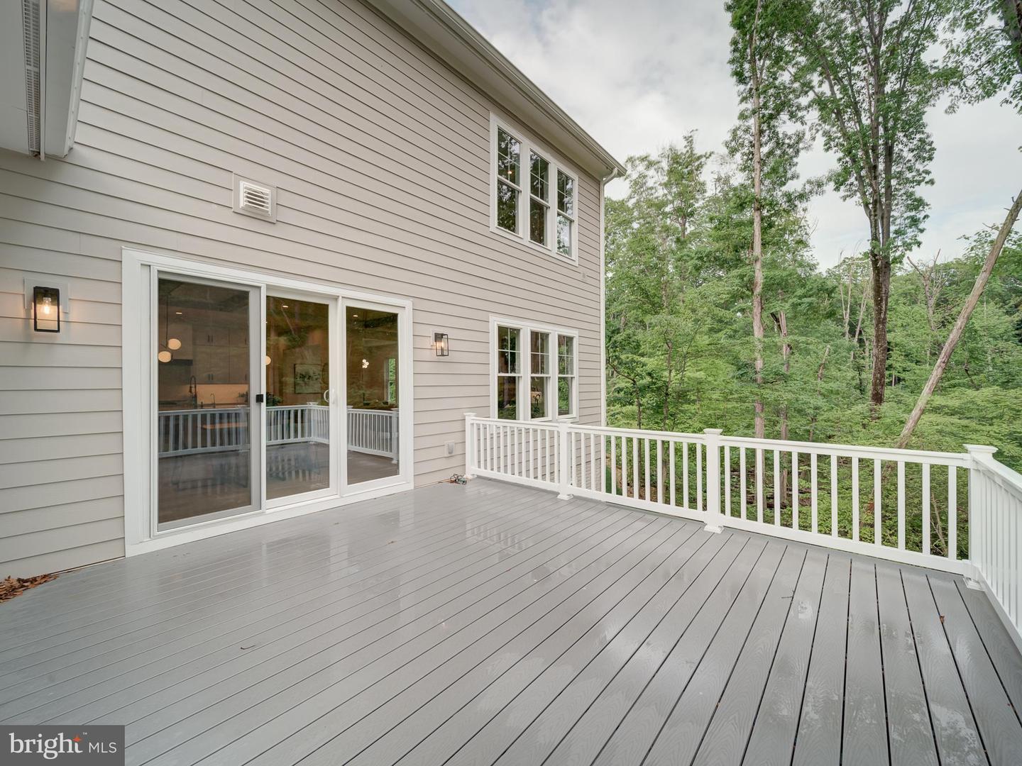 11340 PARK DR, FAIRFAX, Virginia 22030, 6 Bedrooms Bedrooms, ,6 BathroomsBathrooms,Residential,For sale,11340 PARK DR,VAFX2238592 MLS # VAFX2238592