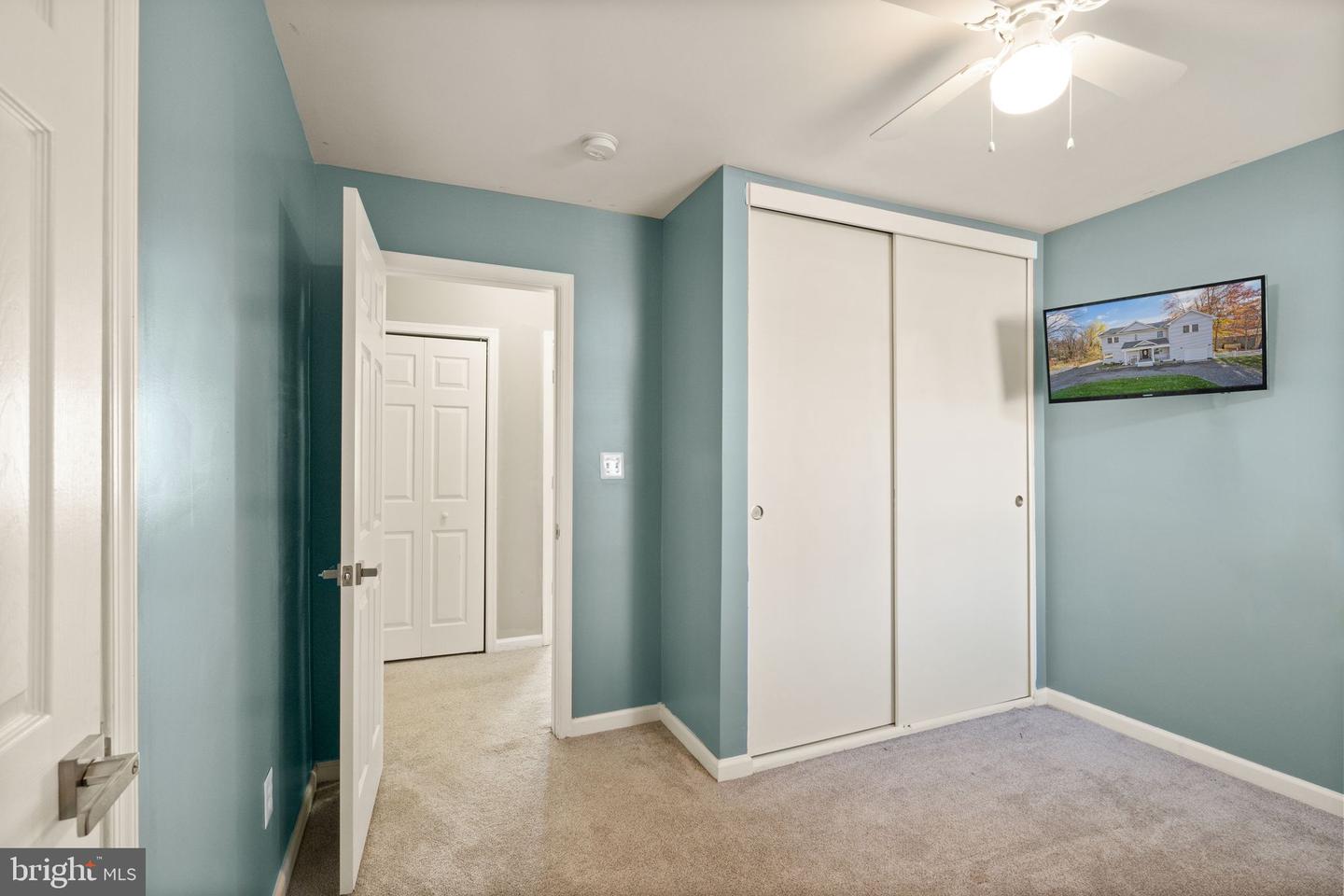 2813 WOODLAWN TRL, ALEXANDRIA, Virginia 22306, 4 Bedrooms Bedrooms, ,4 BathroomsBathrooms,Residential,For sale,2813 WOODLAWN TRL,VAFX2238716 MLS # VAFX2238716