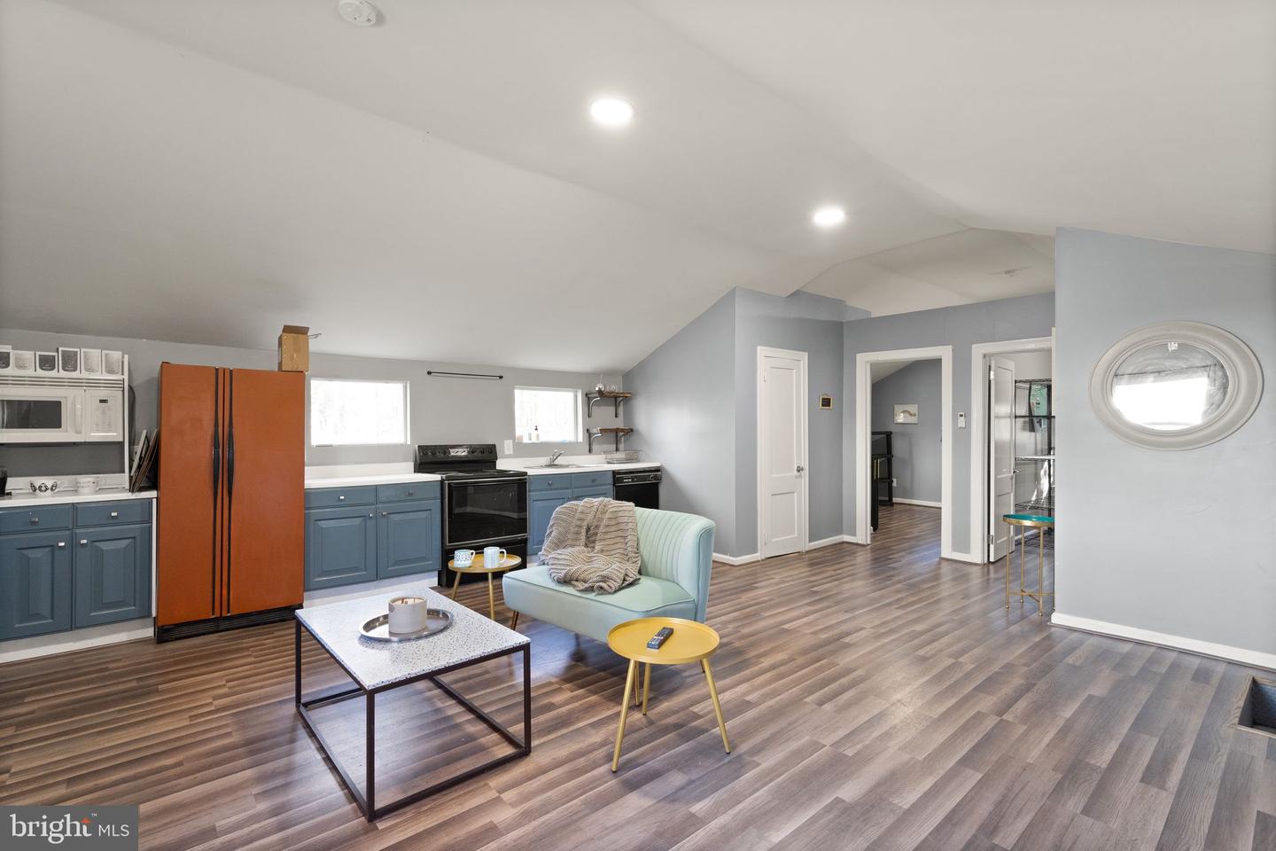 2813 WOODLAWN TRL, ALEXANDRIA, Virginia 22306, 4 Bedrooms Bedrooms, ,4 BathroomsBathrooms,Residential,For sale,2813 WOODLAWN TRL,VAFX2238716 MLS # VAFX2238716