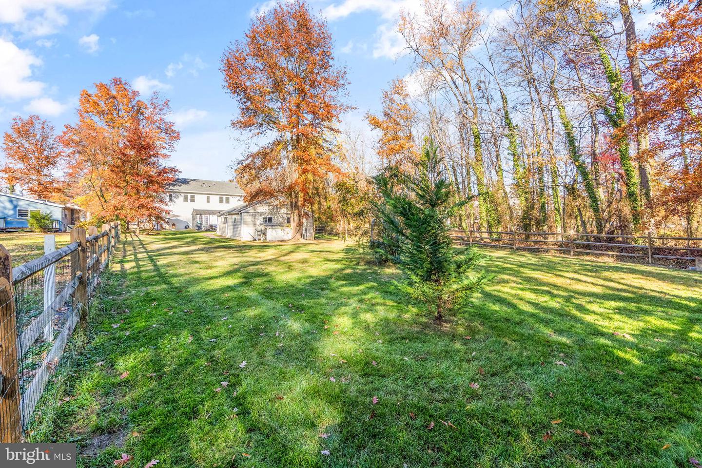 2813 WOODLAWN TRL, ALEXANDRIA, Virginia 22306, 4 Bedrooms Bedrooms, ,4 BathroomsBathrooms,Residential,For sale,2813 WOODLAWN TRL,VAFX2238716 MLS # VAFX2238716