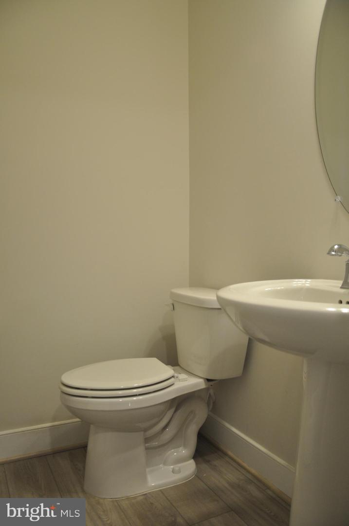 1674 DUNNINGTON PL, DUMFRIES, Virginia 22026, 4 Bedrooms Bedrooms, ,3 BathroomsBathrooms,Residential,For sale,1674 DUNNINGTON PL,VAPW2094002 MLS # VAPW2094002