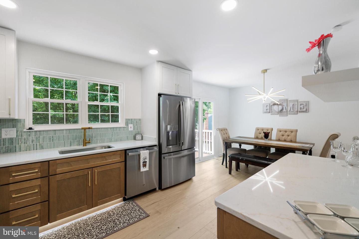 10129 SASSAFRAS WOODS CT, BURKE, Virginia 22015, 3 Bedrooms Bedrooms, ,3 BathroomsBathrooms,Residential,For sale,10129 SASSAFRAS WOODS CT,VAFX2238662 MLS # VAFX2238662