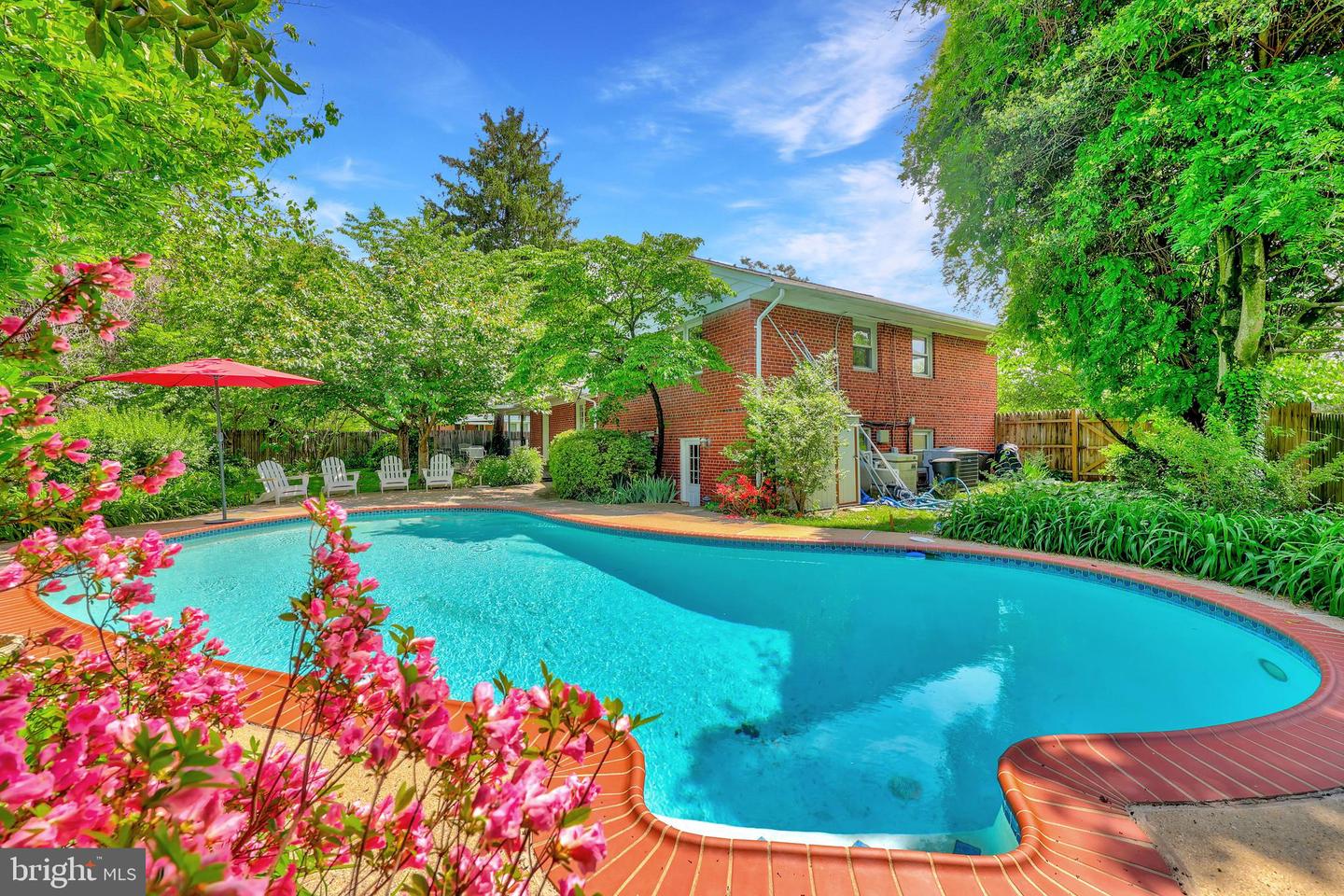 7030 SANTA MARIA CT, MCLEAN, Virginia 22101, 3 Bedrooms Bedrooms, ,3 BathroomsBathrooms,Residential,For sale,7030 SANTA MARIA CT,VAFX2238704 MLS # VAFX2238704