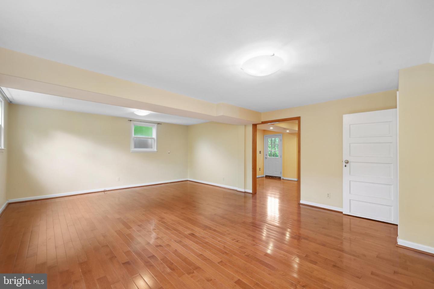 7030 SANTA MARIA CT, MCLEAN, Virginia 22101, 3 Bedrooms Bedrooms, ,3 BathroomsBathrooms,Residential,For sale,7030 SANTA MARIA CT,VAFX2238704 MLS # VAFX2238704