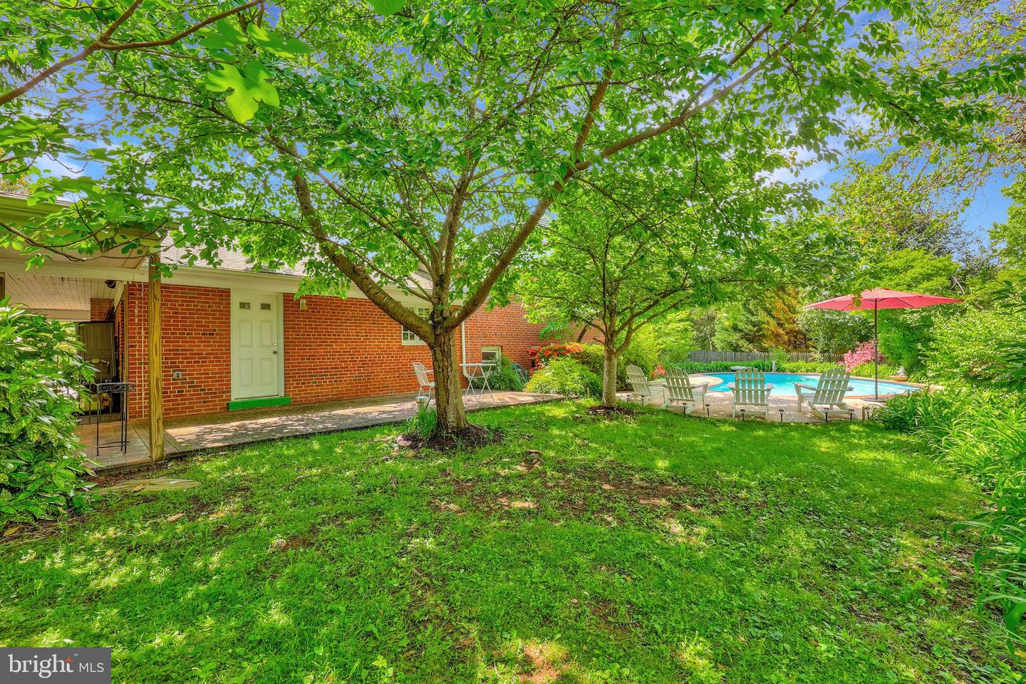 7030 SANTA MARIA CT, MCLEAN, Virginia 22101, 3 Bedrooms Bedrooms, ,3 BathroomsBathrooms,Residential,For sale,7030 SANTA MARIA CT,VAFX2238704 MLS # VAFX2238704