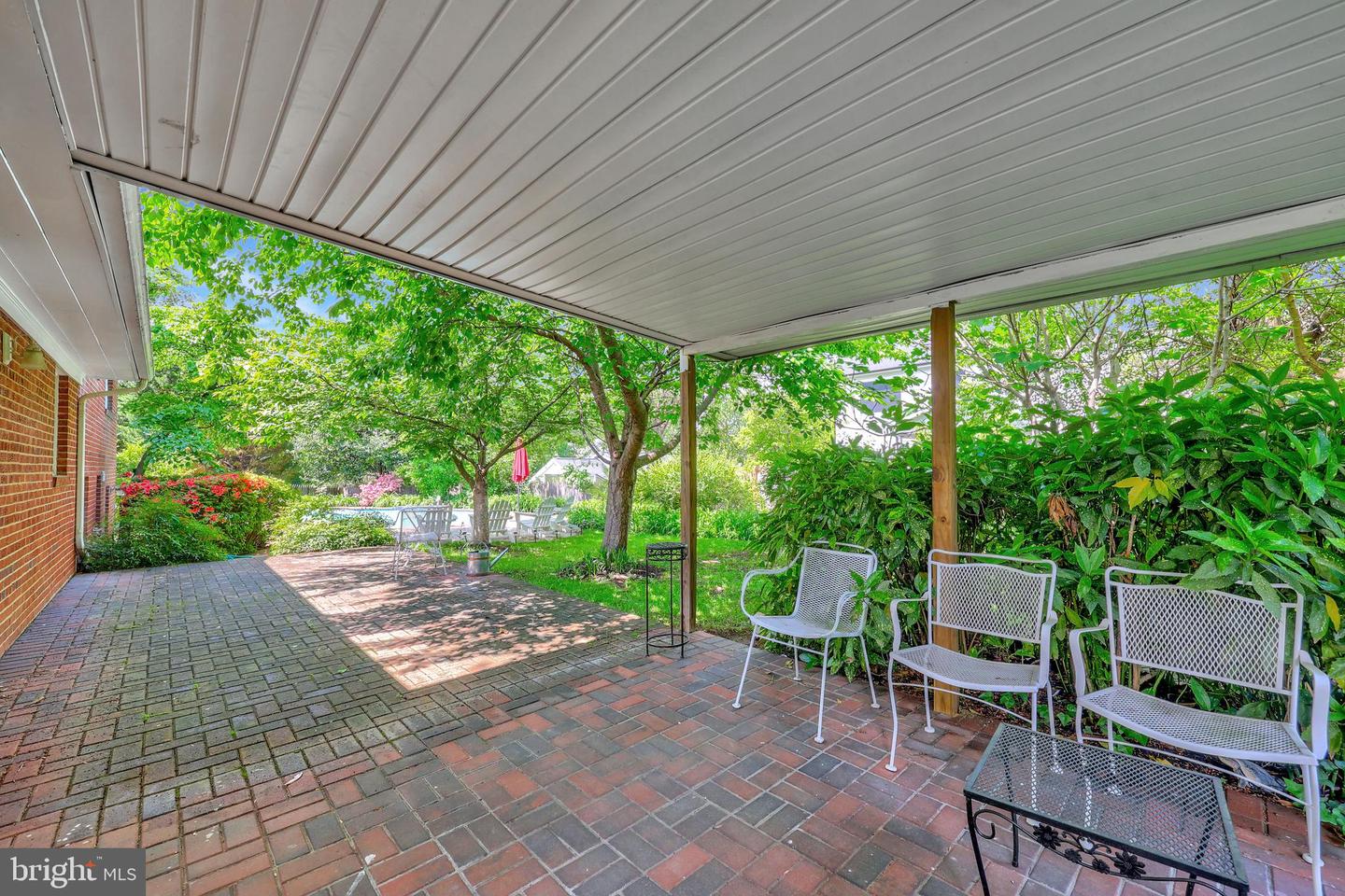 7030 SANTA MARIA CT, MCLEAN, Virginia 22101, 3 Bedrooms Bedrooms, ,3 BathroomsBathrooms,Residential,For sale,7030 SANTA MARIA CT,VAFX2238704 MLS # VAFX2238704
