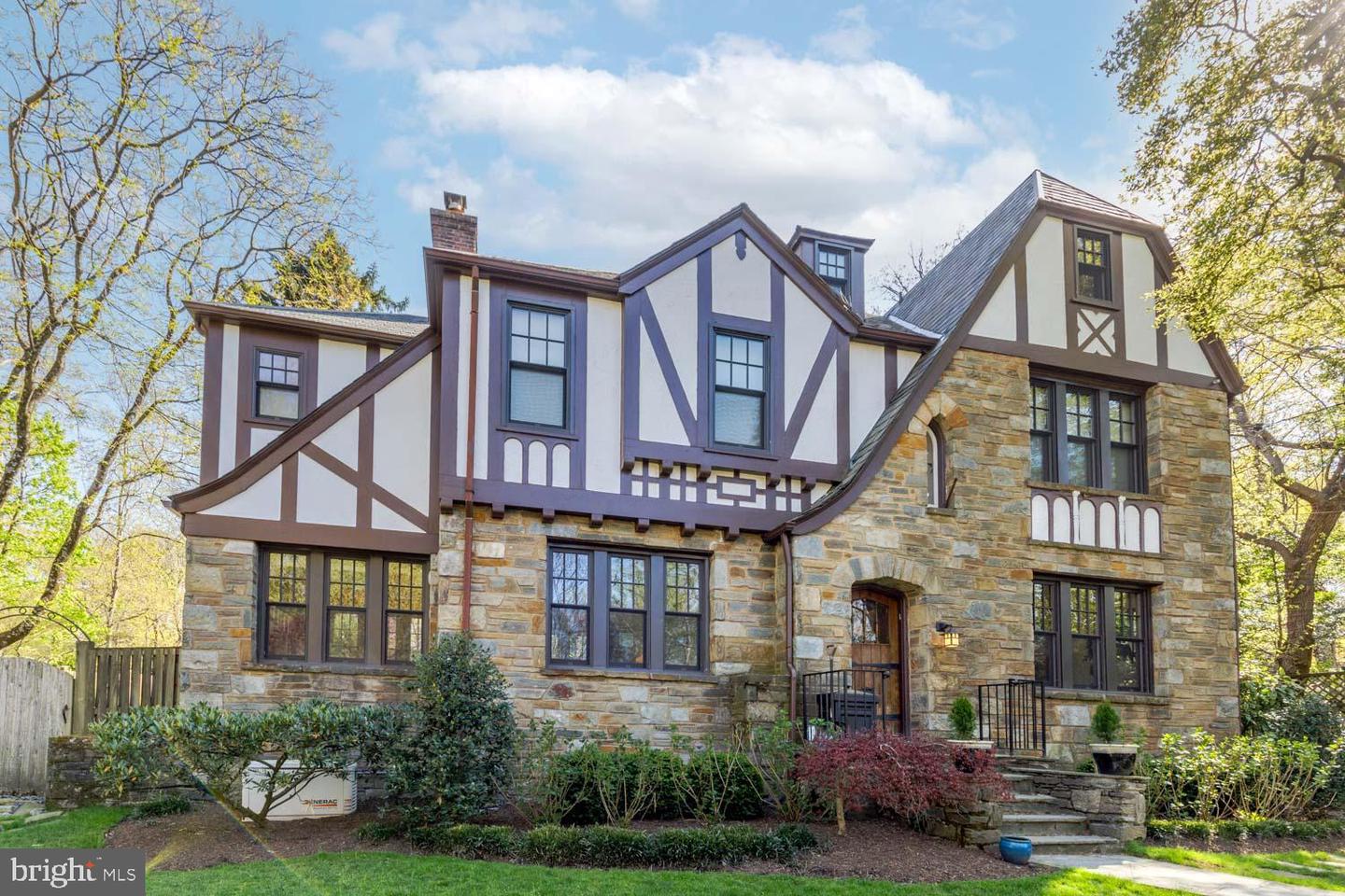 2840 CHESAPEAKE ST NW, WASHINGTON, District Of Columbia 20008, 6 Bedrooms Bedrooms, ,4 BathroomsBathrooms,Residential,For sale,2840 CHESAPEAKE ST NW,DCDC2199072 MLS # DCDC2199072