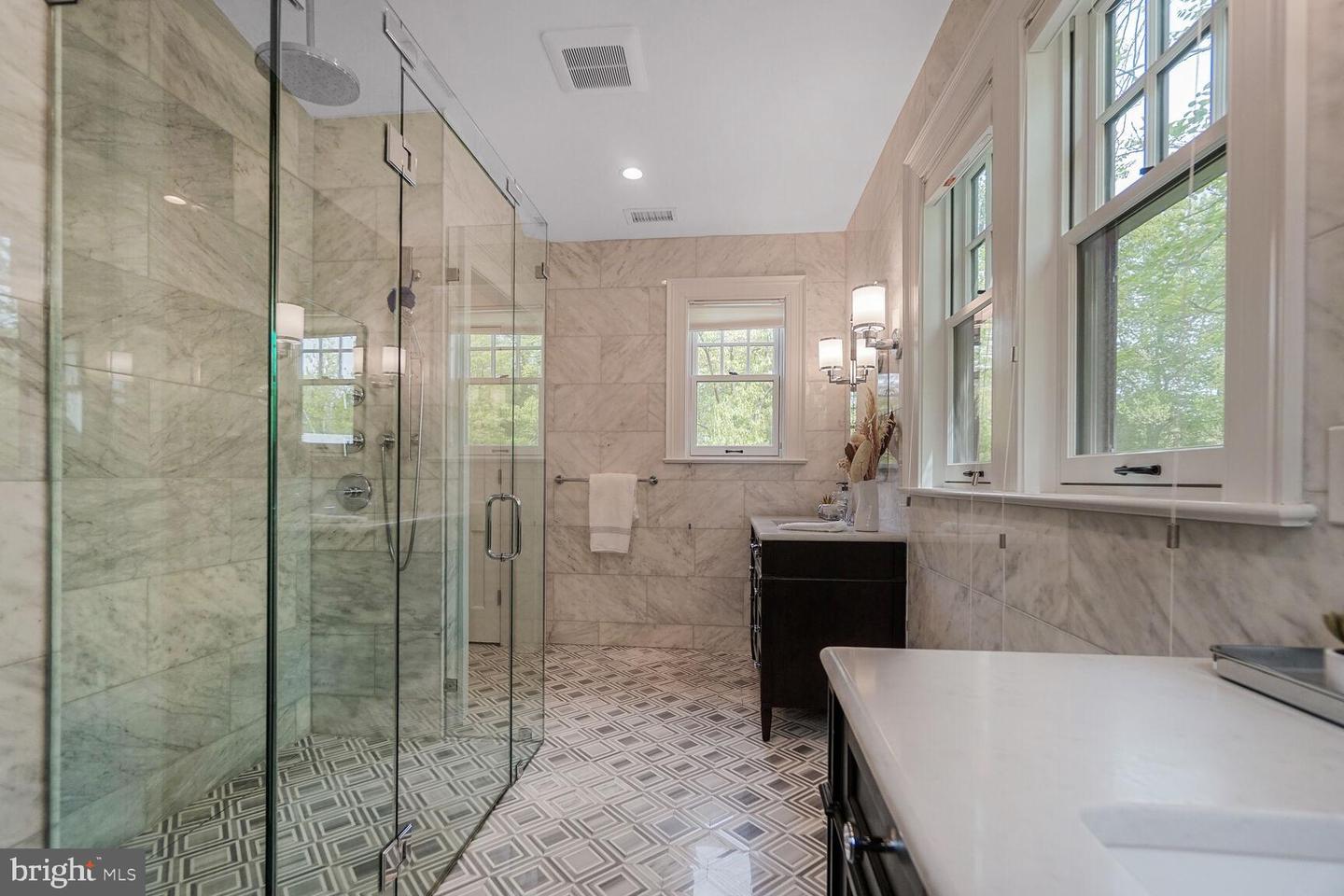 2840 CHESAPEAKE ST NW, WASHINGTON, District Of Columbia 20008, 6 Bedrooms Bedrooms, ,4 BathroomsBathrooms,Residential,For sale,2840 CHESAPEAKE ST NW,DCDC2199072 MLS # DCDC2199072