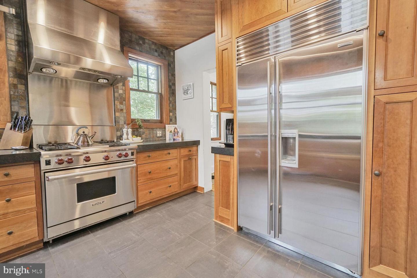 2840 CHESAPEAKE ST NW, WASHINGTON, District Of Columbia 20008, 6 Bedrooms Bedrooms, ,4 BathroomsBathrooms,Residential,For sale,2840 CHESAPEAKE ST NW,DCDC2199072 MLS # DCDC2199072