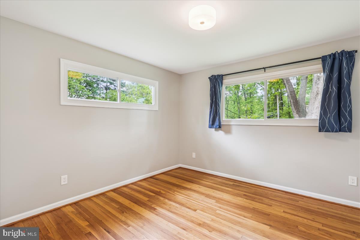 6506 FARLEY ST, SPRINGFIELD, Virginia 22152, 4 Bedrooms Bedrooms, ,3 BathroomsBathrooms,Residential,For sale,6506 FARLEY ST,VAFX2238962 MLS # VAFX2238962