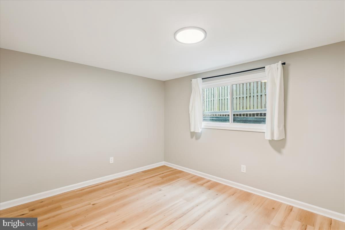 6506 FARLEY ST, SPRINGFIELD, Virginia 22152, 4 Bedrooms Bedrooms, ,3 BathroomsBathrooms,Residential,For sale,6506 FARLEY ST,VAFX2238962 MLS # VAFX2238962