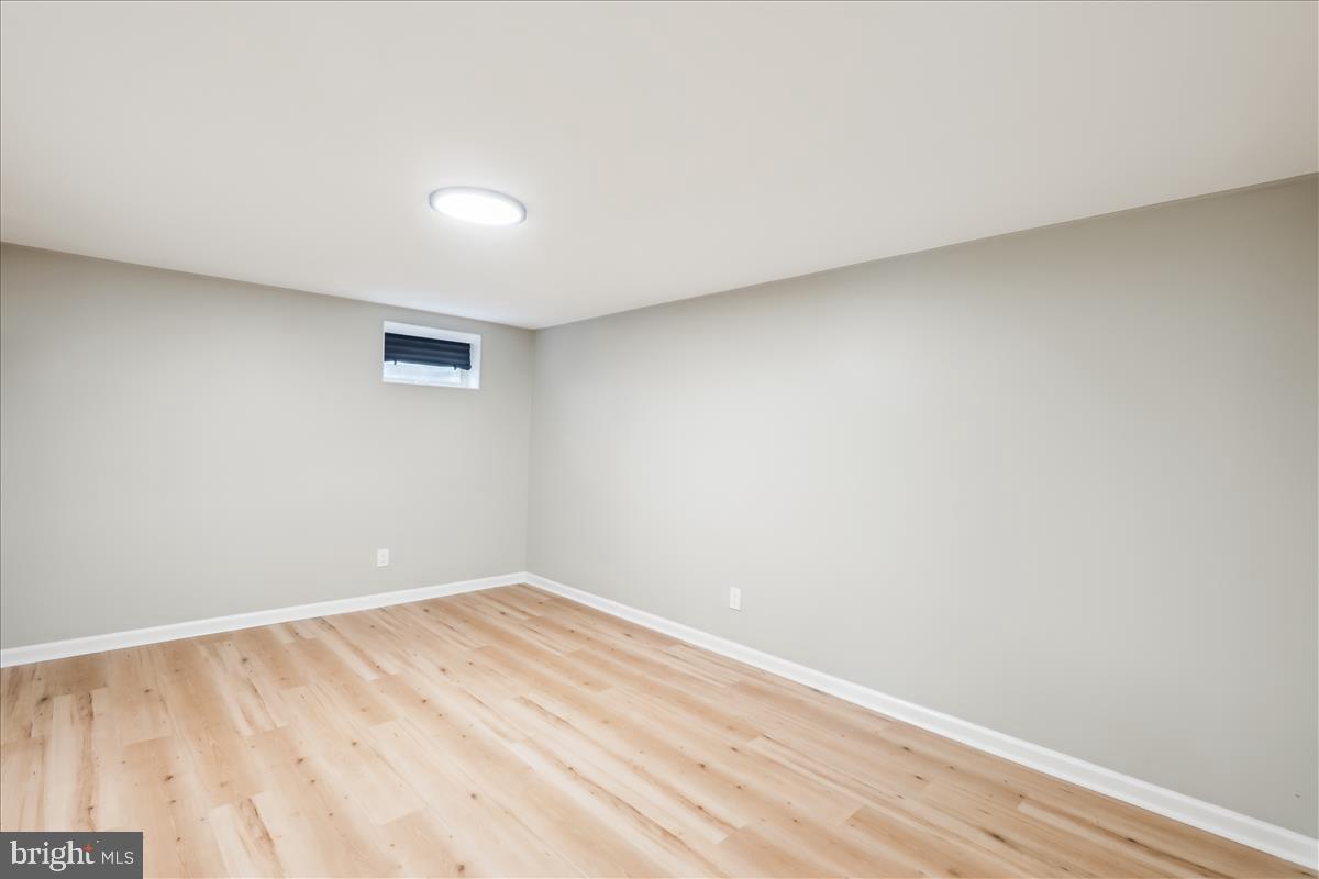 6506 FARLEY ST, SPRINGFIELD, Virginia 22152, 4 Bedrooms Bedrooms, ,3 BathroomsBathrooms,Residential,For sale,6506 FARLEY ST,VAFX2238962 MLS # VAFX2238962