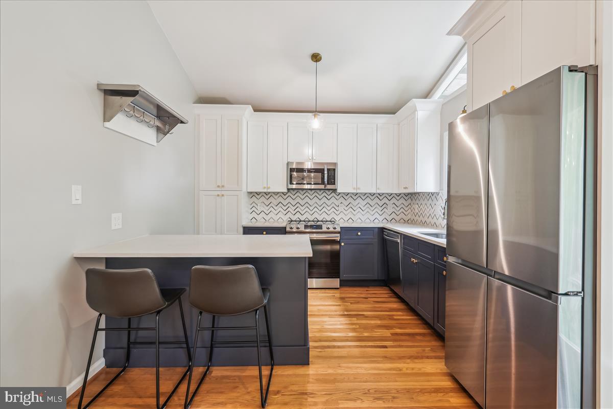6506 FARLEY ST, SPRINGFIELD, Virginia 22152, 4 Bedrooms Bedrooms, ,3 BathroomsBathrooms,Residential,For sale,6506 FARLEY ST,VAFX2238962 MLS # VAFX2238962